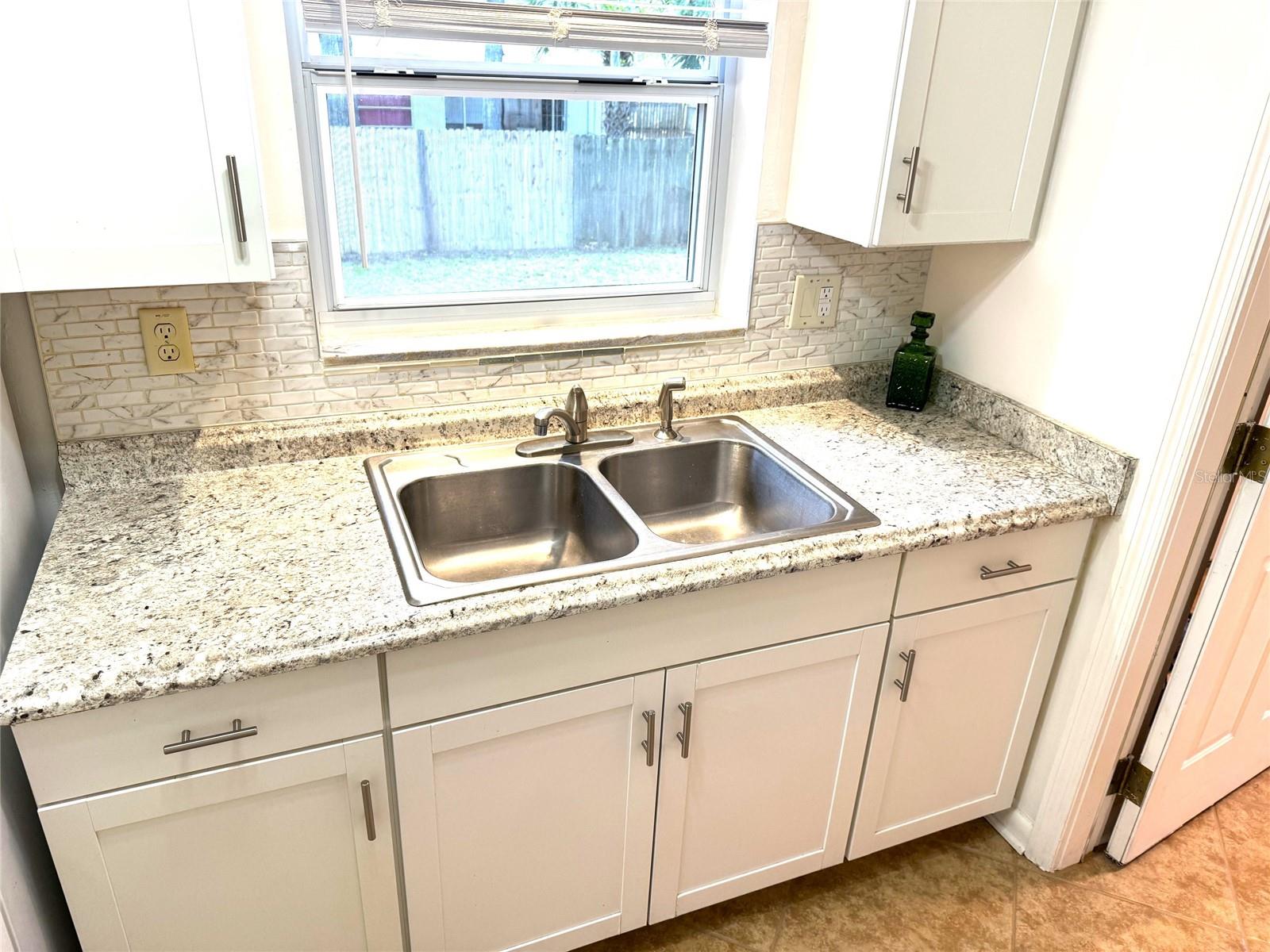 641 Merrimac St Property Photo 3