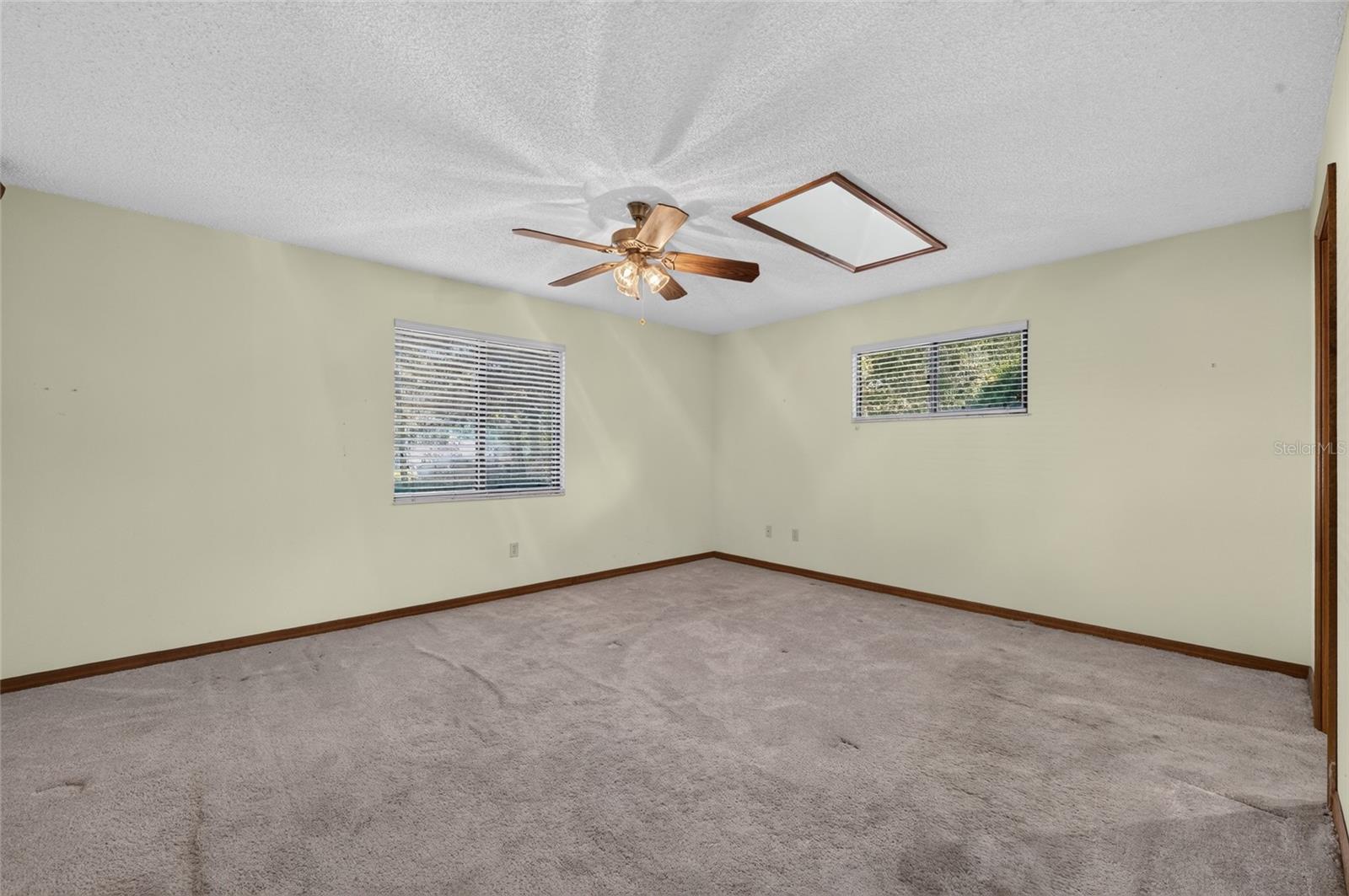 1203 Overbrook Dr Property Photo 8