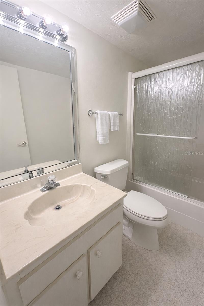 1640 Juno Trl #103f Property Photo 9