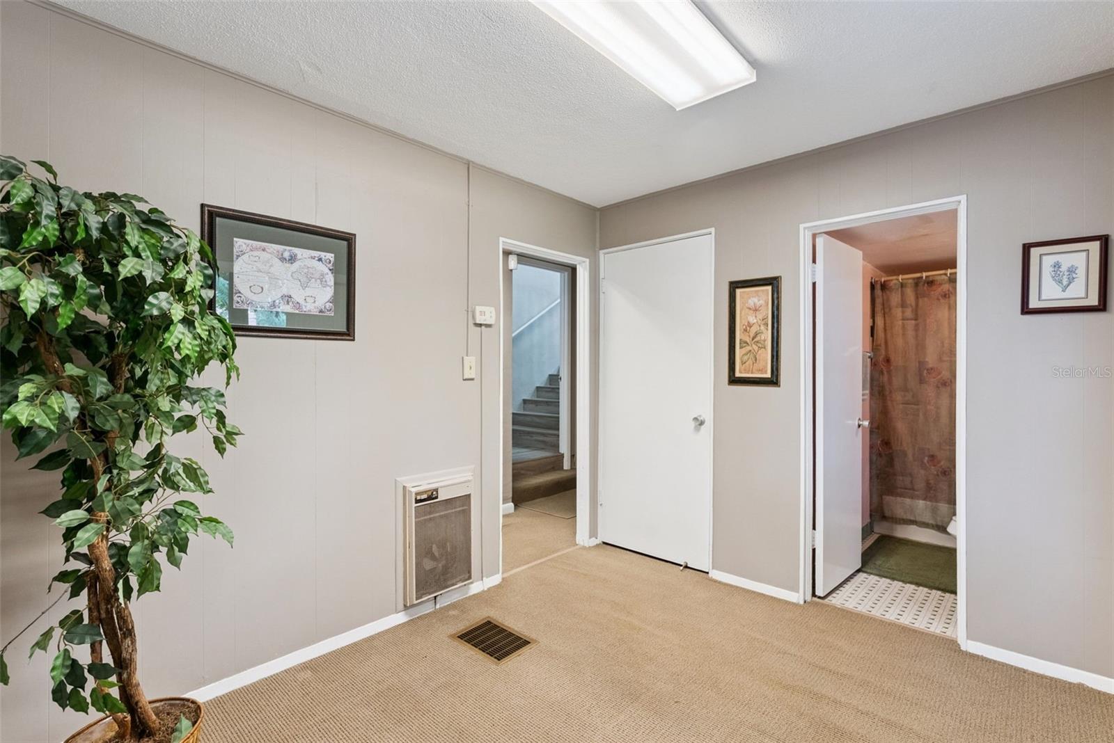112 Pasadena Pl Property Photo 38