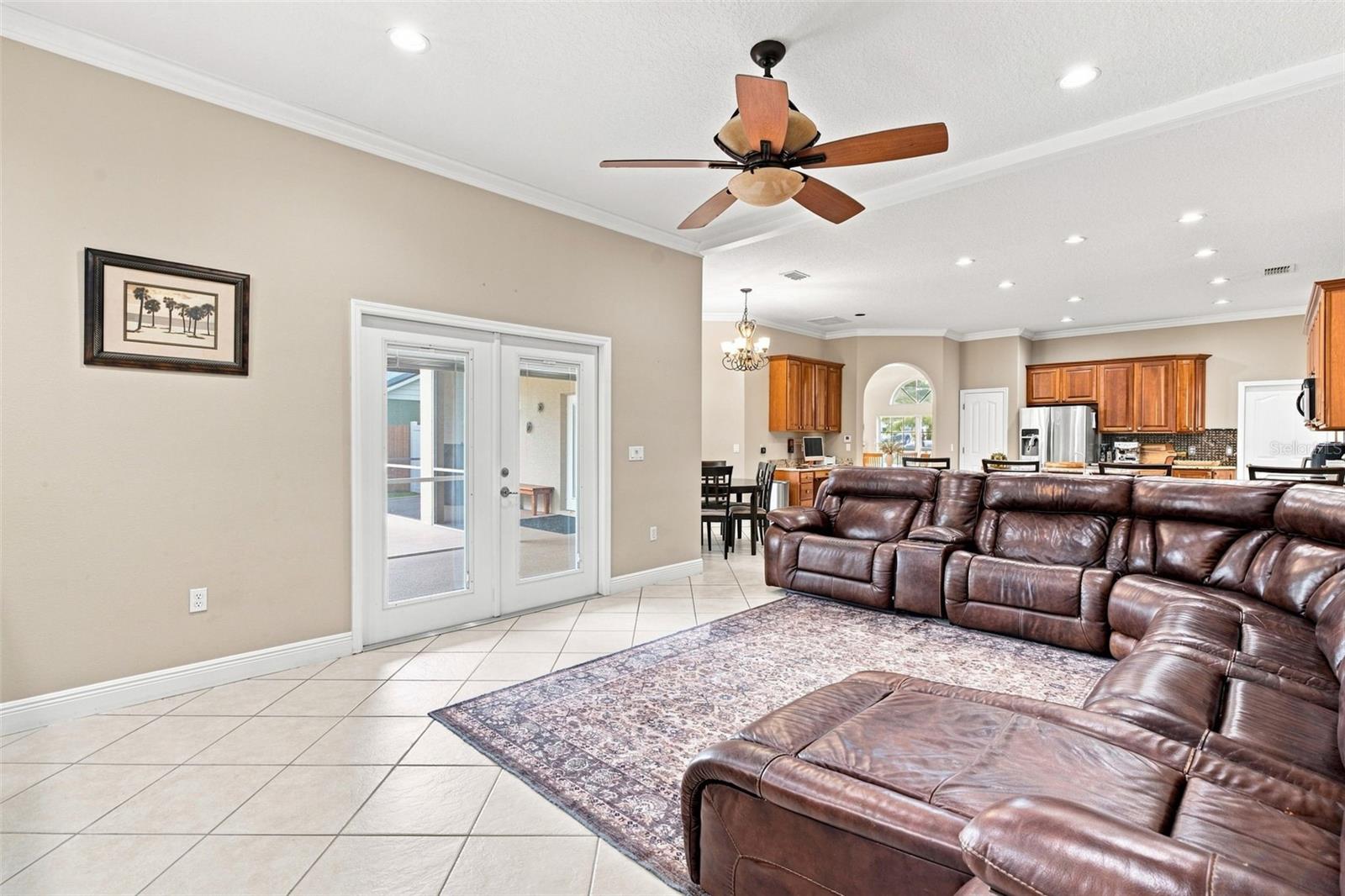 1463 Maple Leaf Ln Property Photo 11
