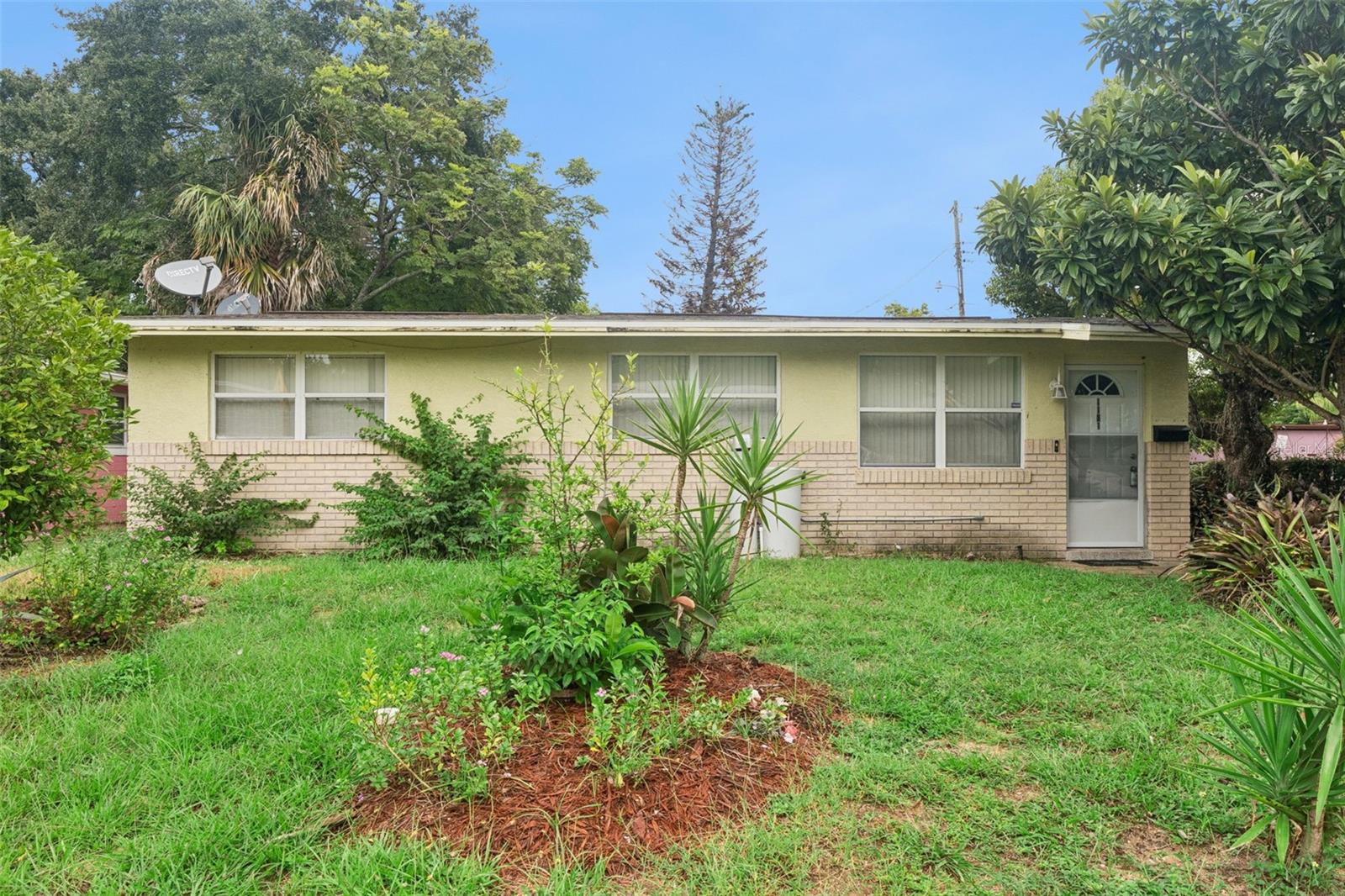 1101 Lewis Dr Property Photo 1