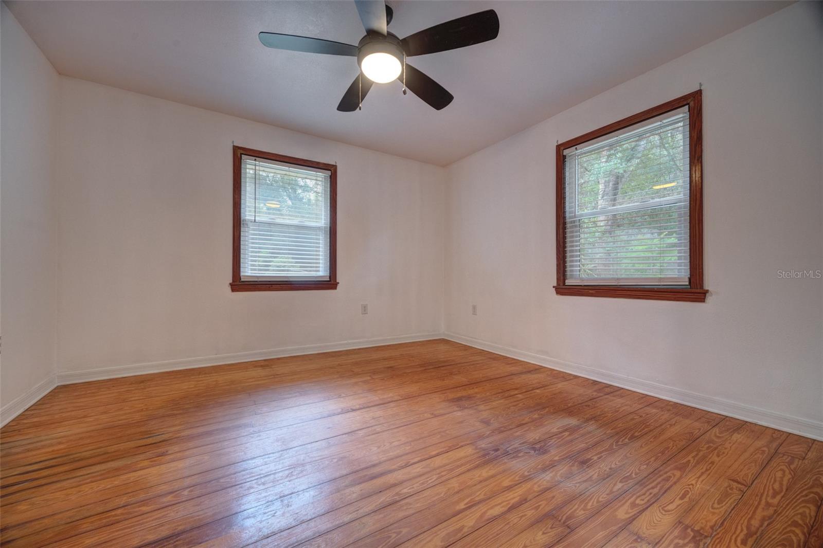 355 W Wisconsin Ave Property Photo 20