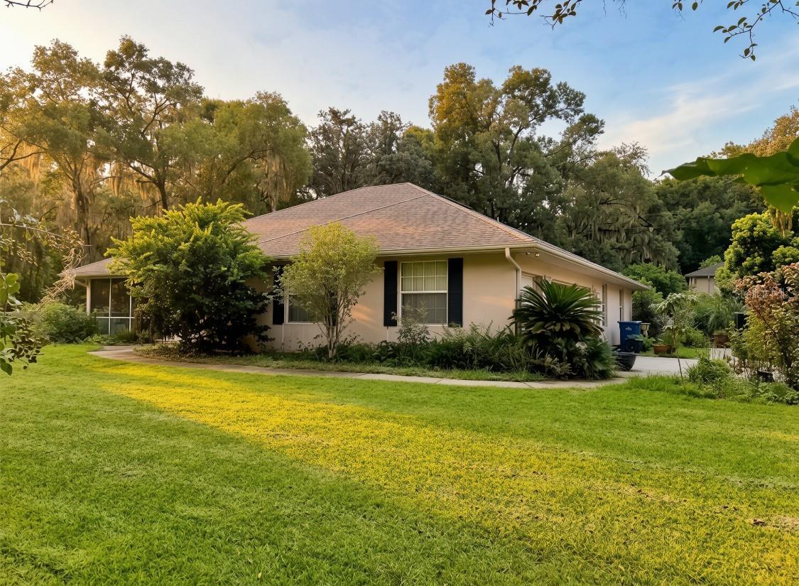 1880 Whippoorwill Ln Property Photo