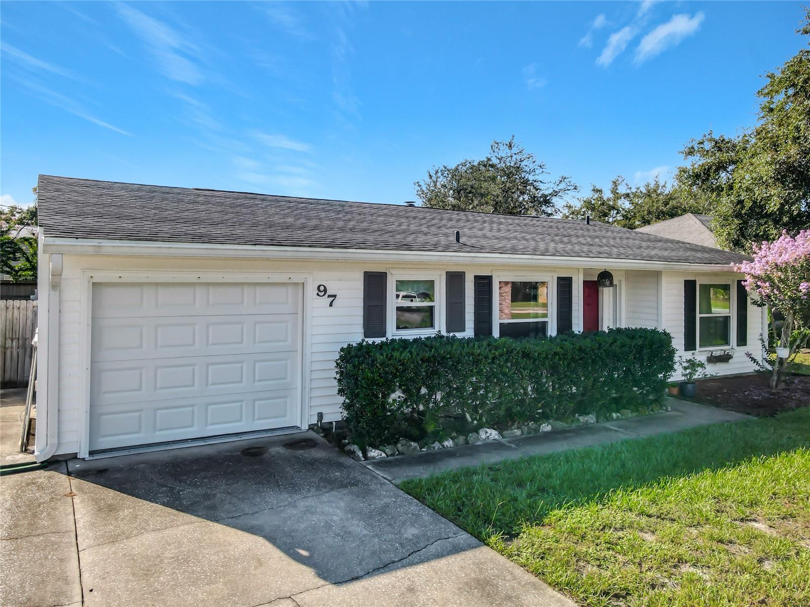 97 S Courtland Blvd Property Photo 1