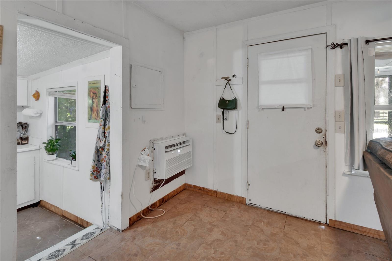 18931 E Altoona Rd Property Photo 6