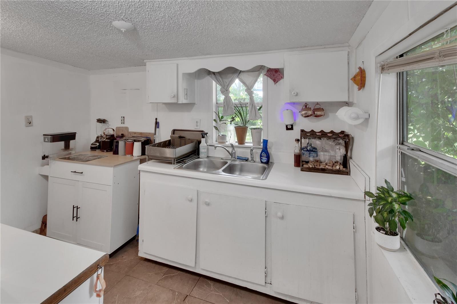18931 E Altoona Rd Property Photo 7