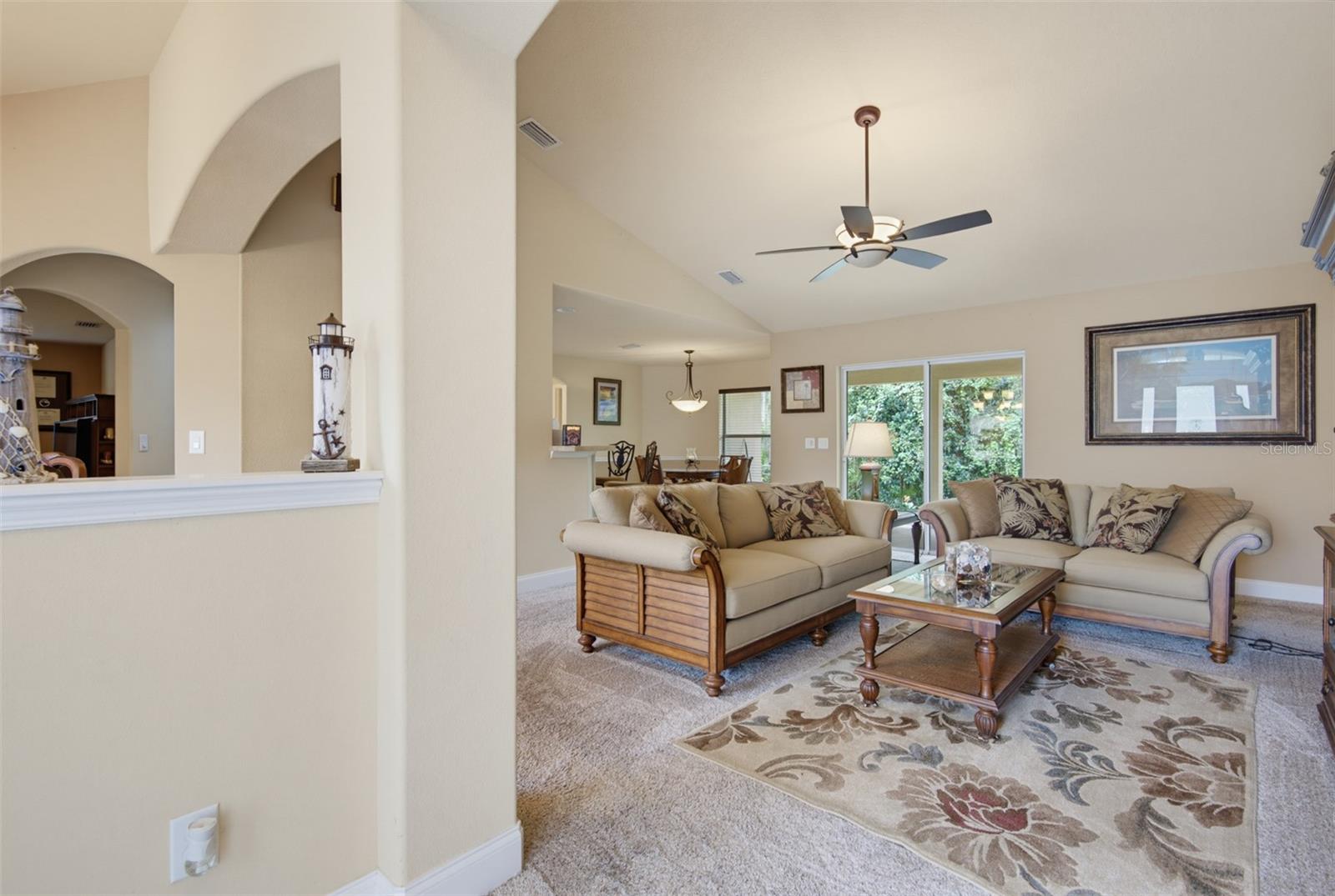 16 Westland Run Property Photo 3
