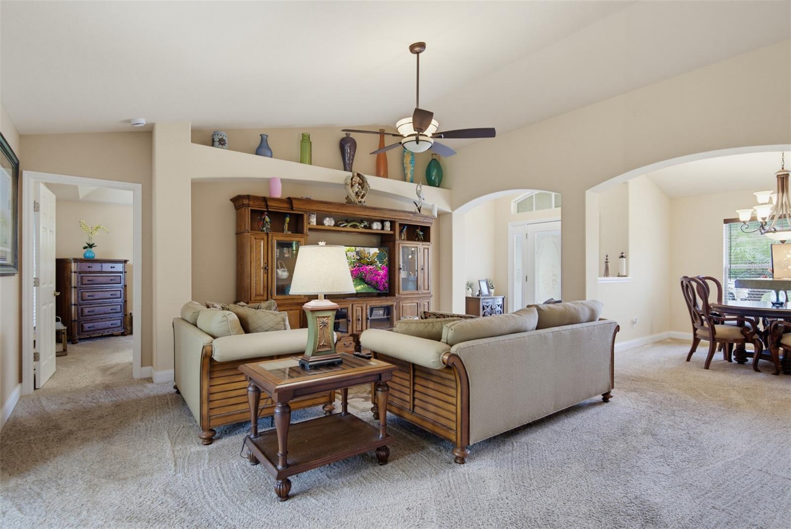16 Westland Run Property Photo 14