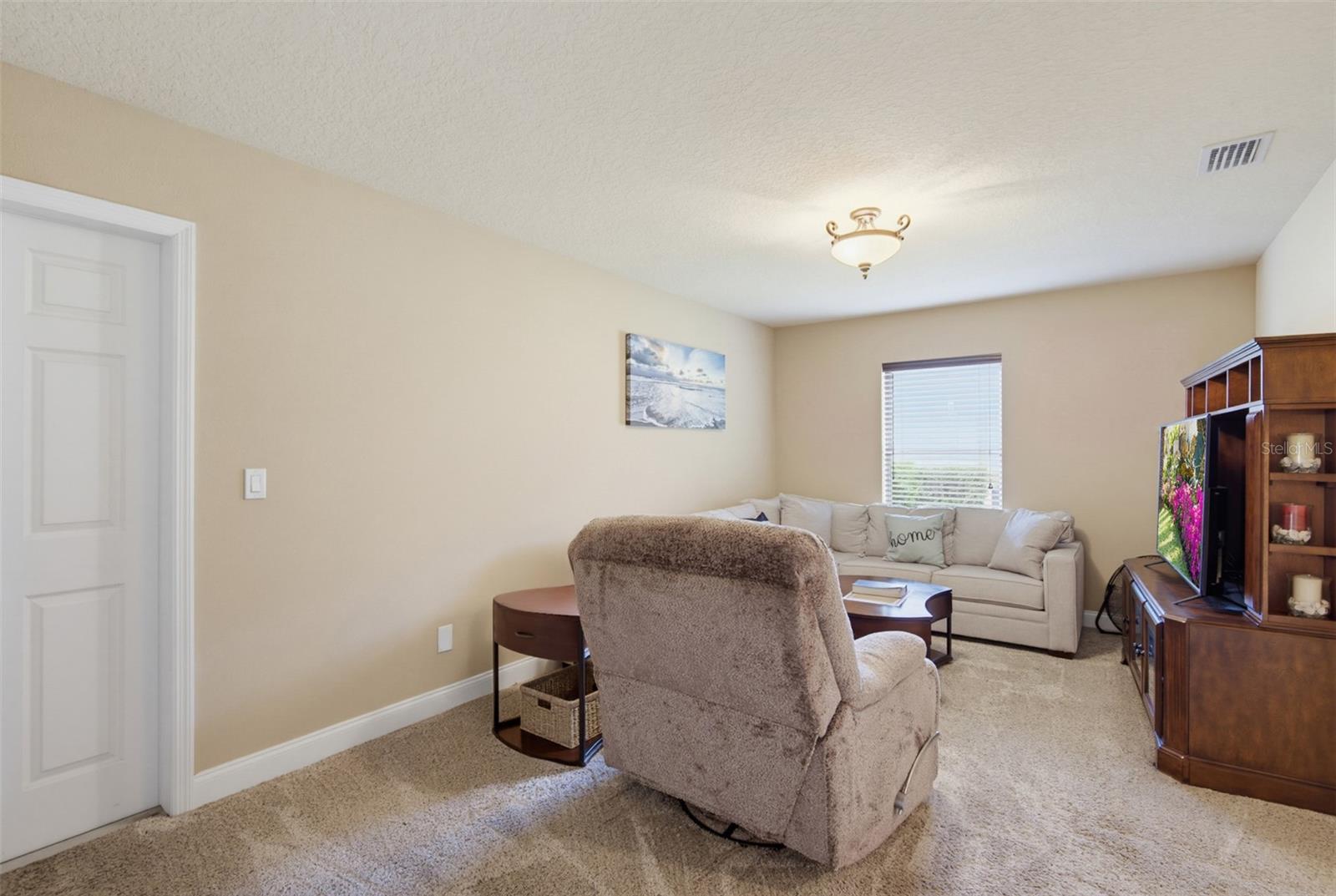 16 Westland Run Property Photo 26