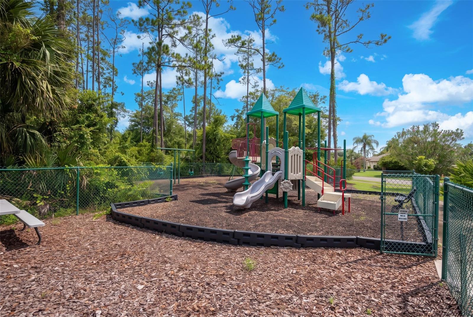 16 Westland Run Property Photo 40