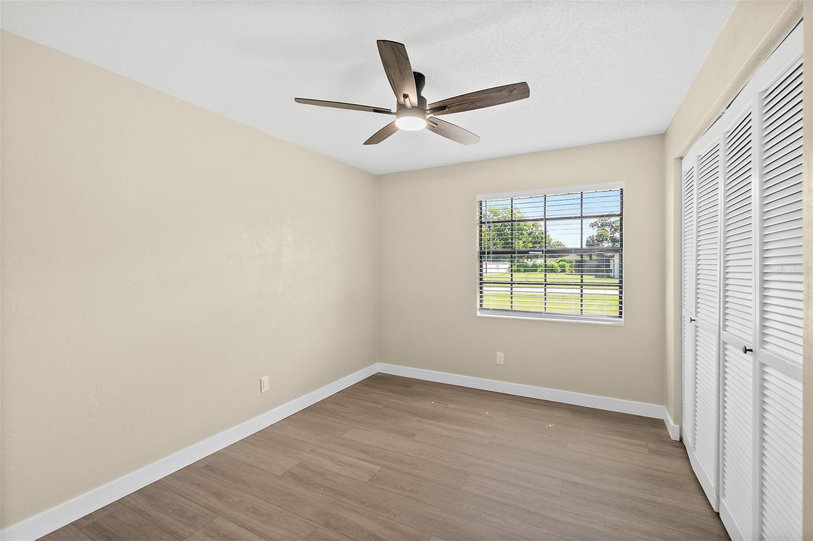 977 Whiporwill Dr Property Photo 20