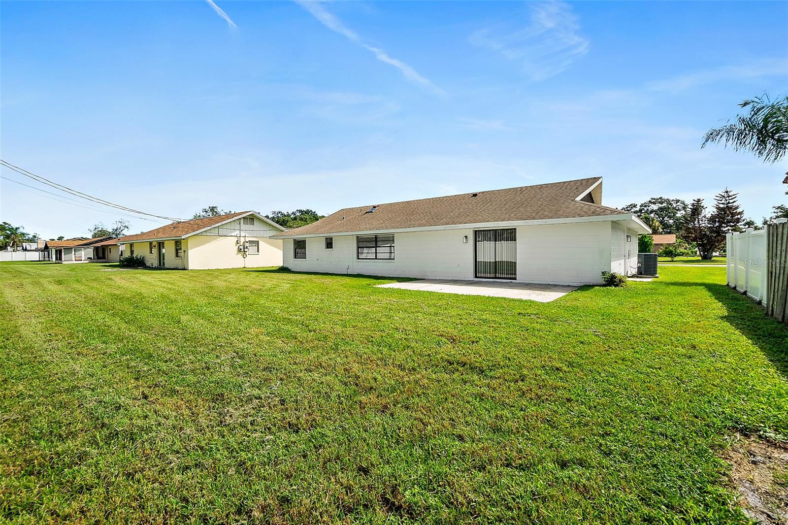 977 Whiporwill Dr Property Photo 24