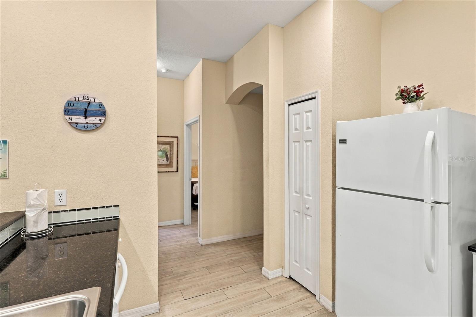 512 Lucaya Loop Property Photo 13