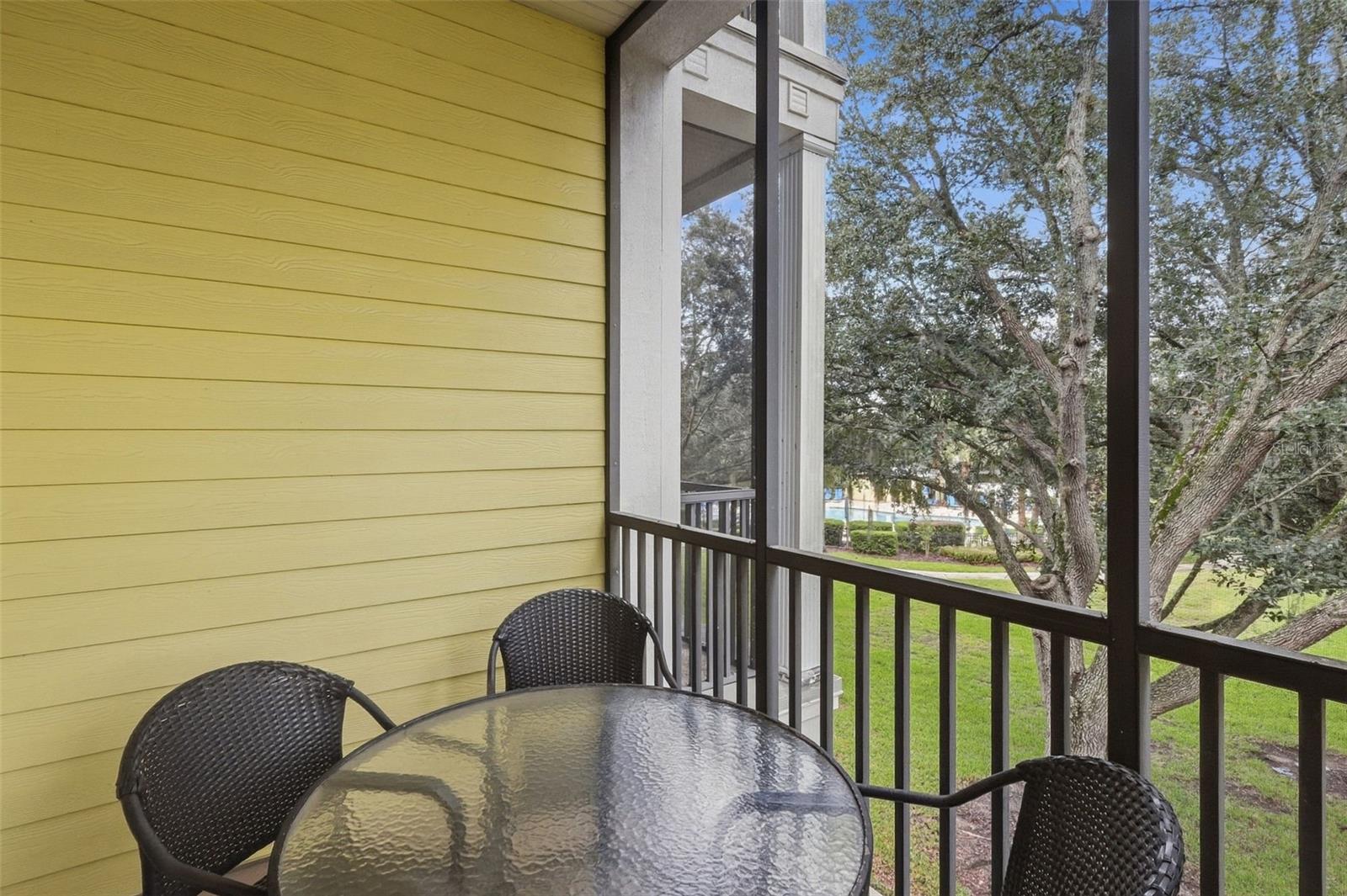 512 Lucaya Loop Property Photo 32