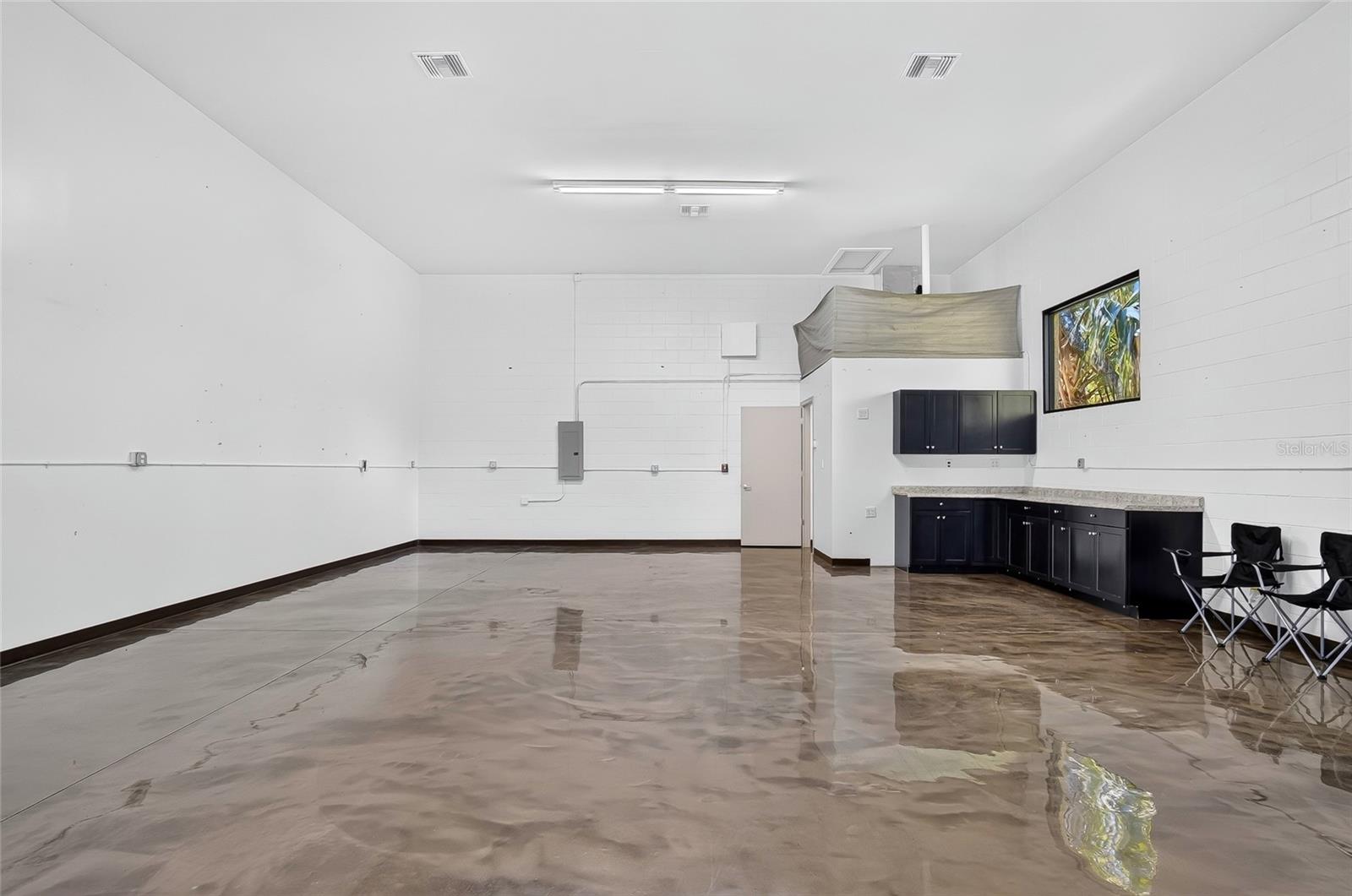 531 Virginia Ave #d Property Photo 5