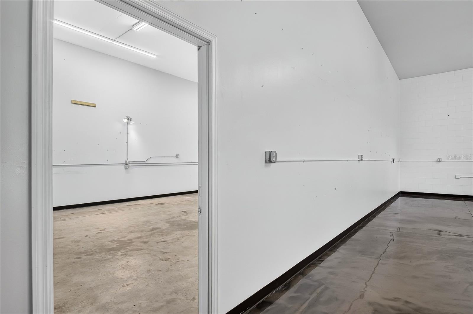 531 Virginia Ave #d Property Photo 13