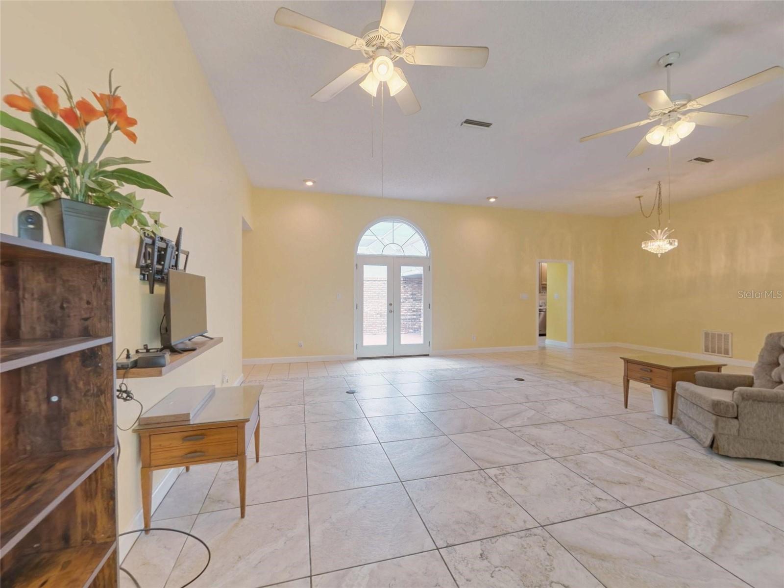 2490 S Glen Eagles Dr Property Photo 13