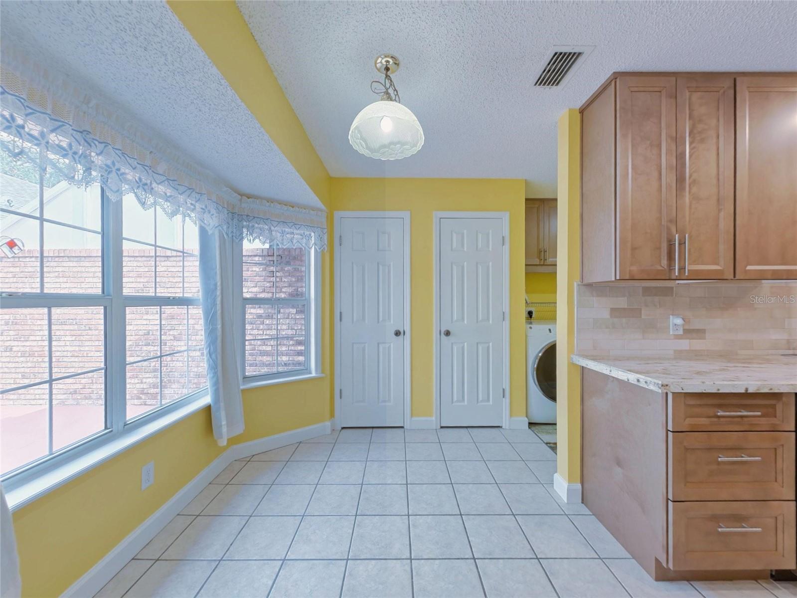 2490 S Glen Eagles Dr Property Photo 21