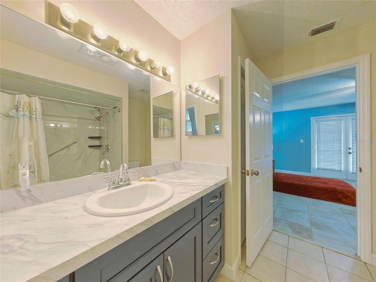 2490 S Glen Eagles Dr Property Photo 32