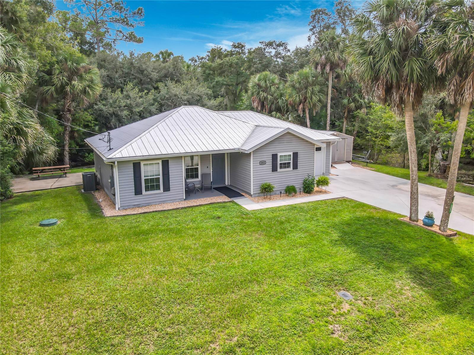 2863 CANAL RD
