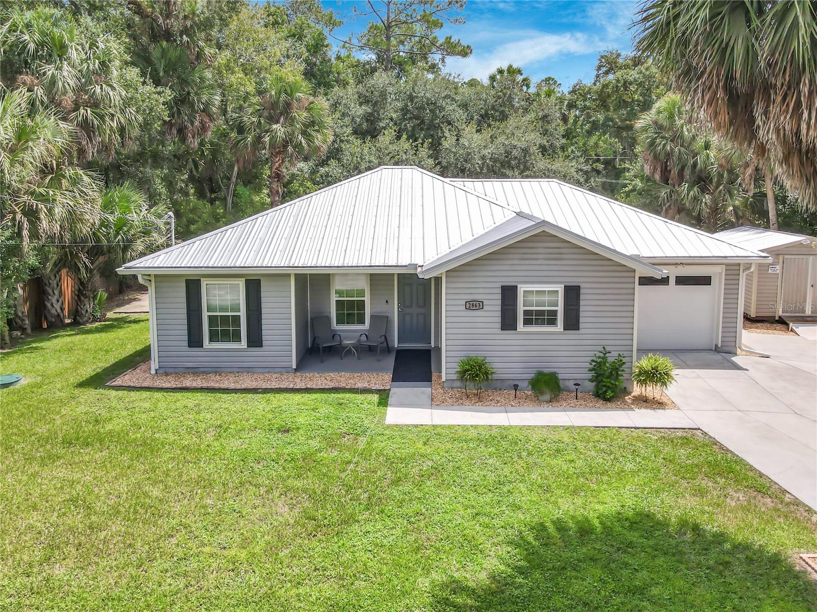 2863 Canal Rd Property Photo 3