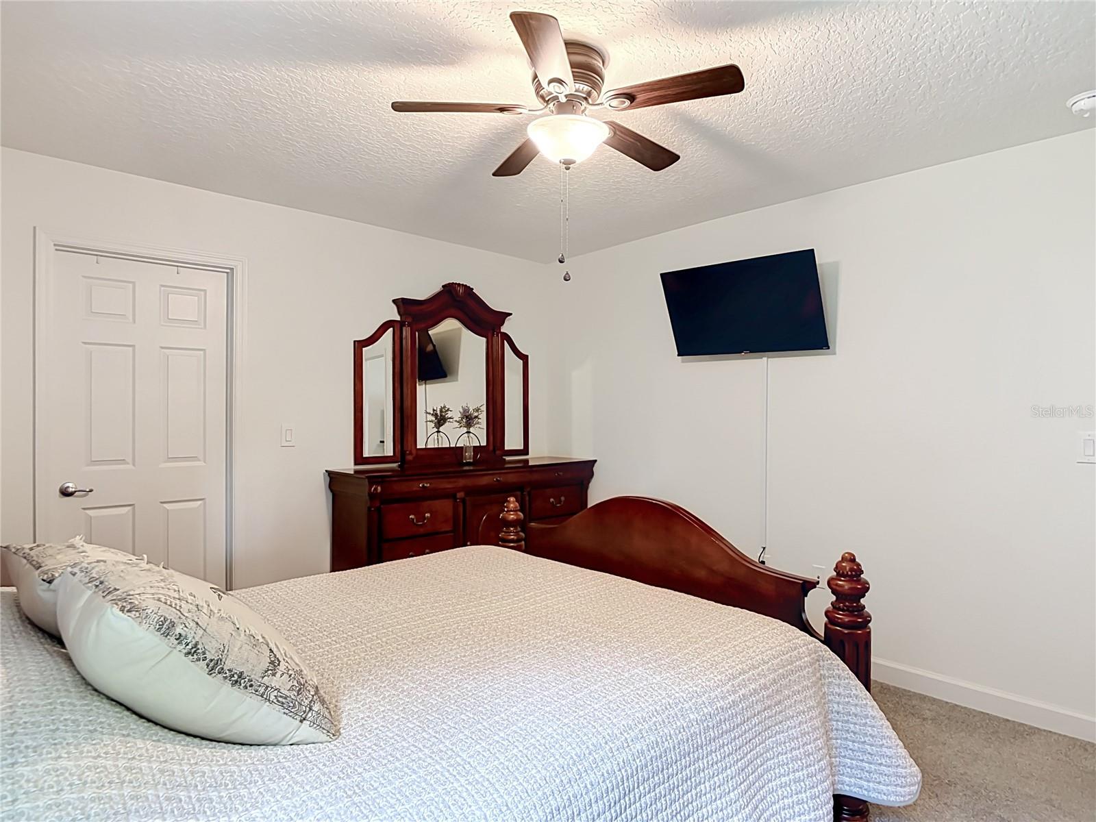 2863 Canal Rd Property Photo 34