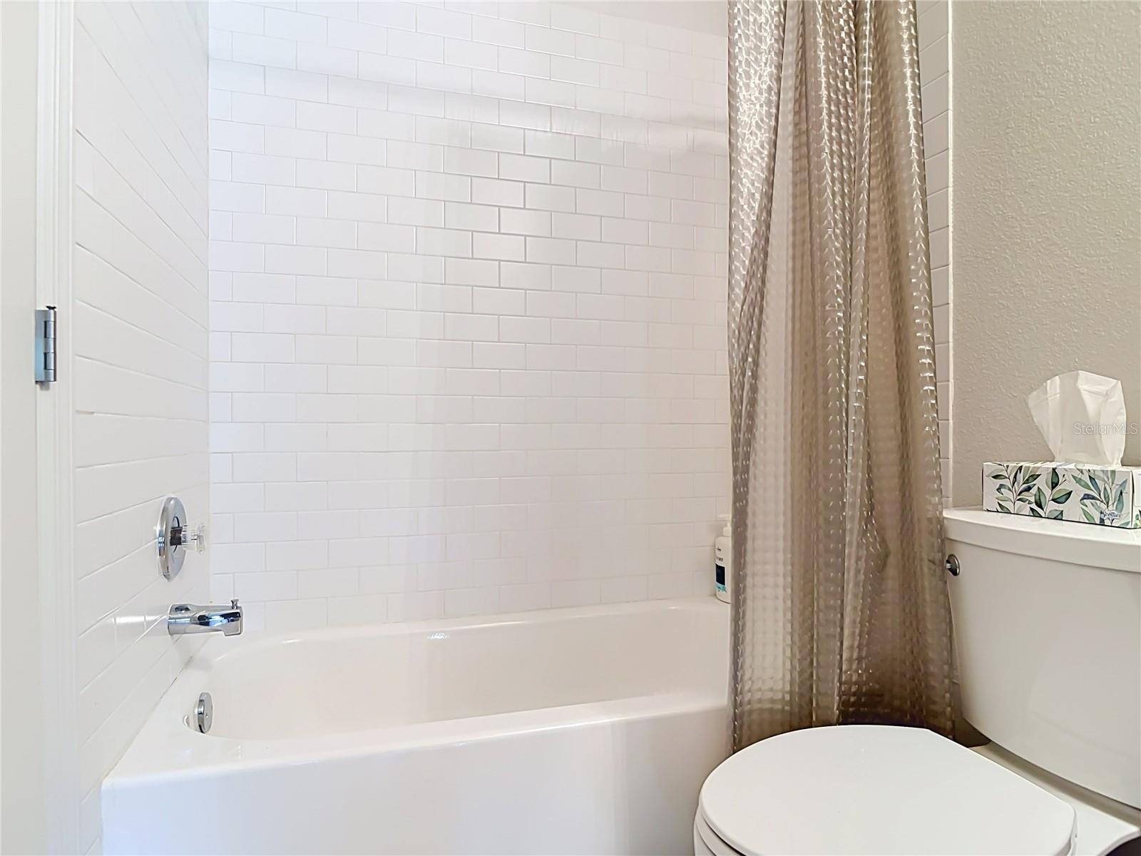 2863 Canal Rd Property Photo 45