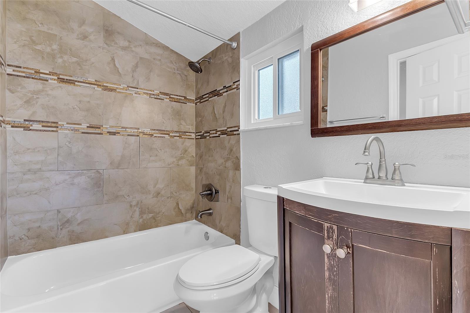 106 Westwind Ct Property Photo 29