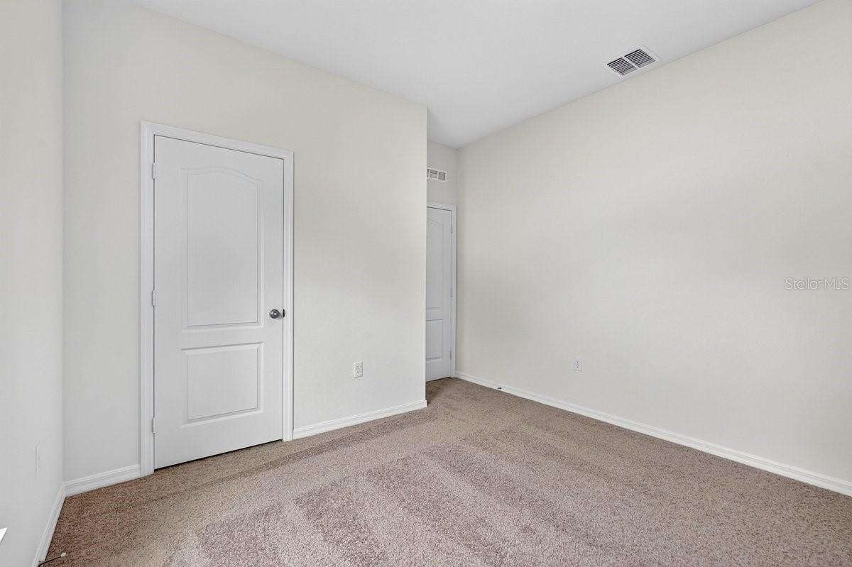 1559 Sumatra Ave Property Photo 14