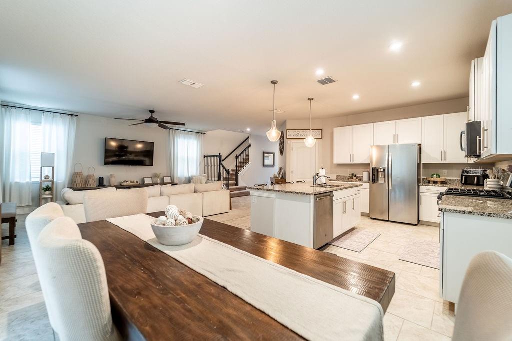 1625 Chelsea Manor Cir Property Photo 8