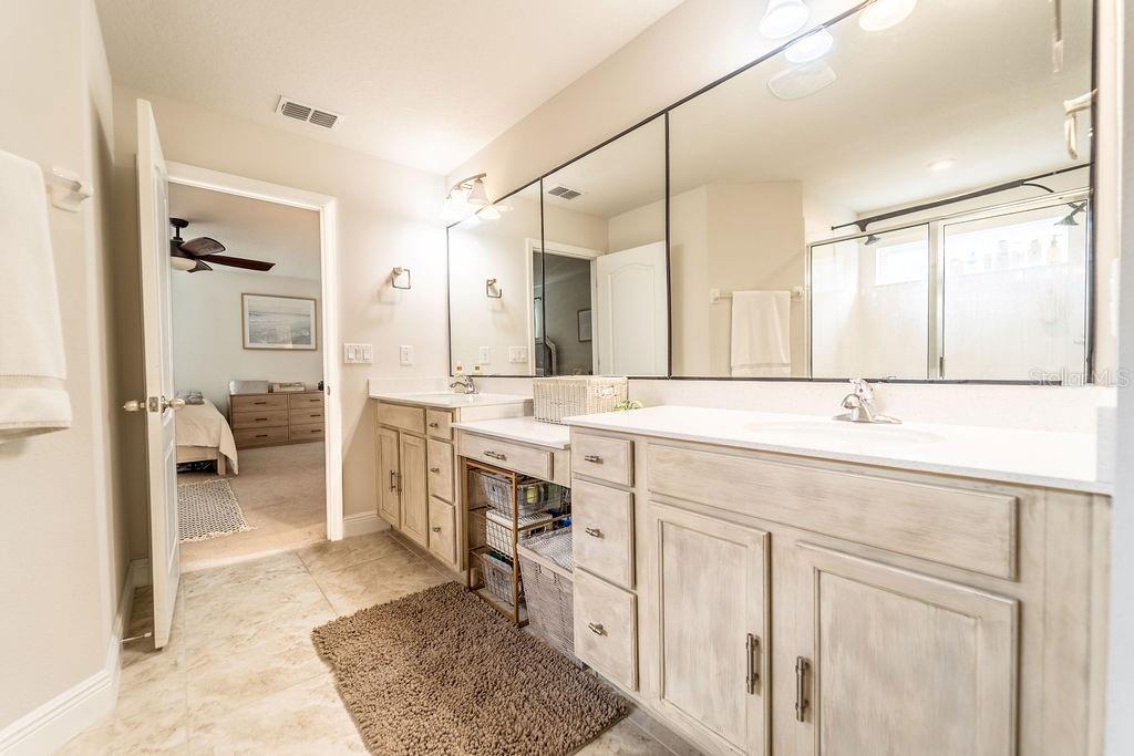 1625 Chelsea Manor Cir Property Photo 12