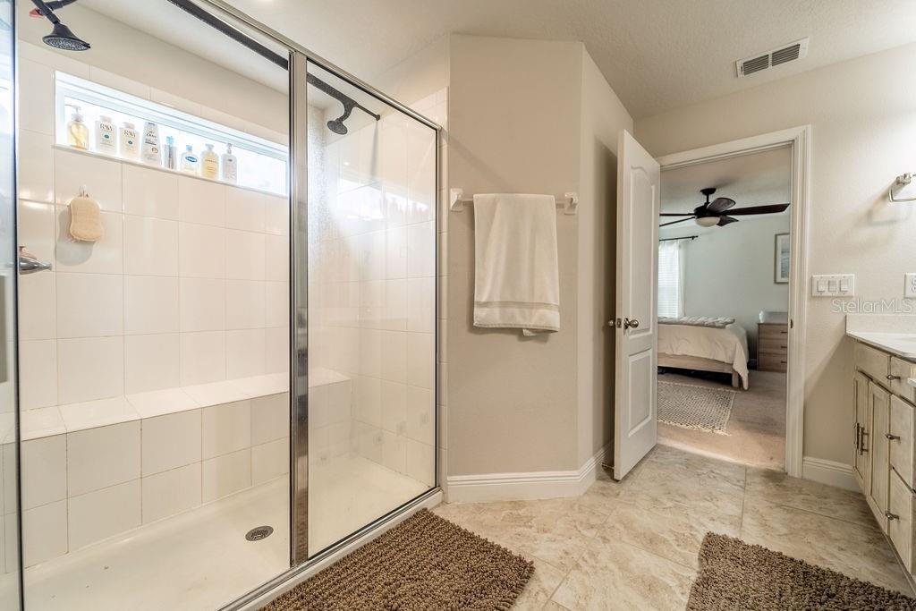 1625 Chelsea Manor Cir Property Photo 13