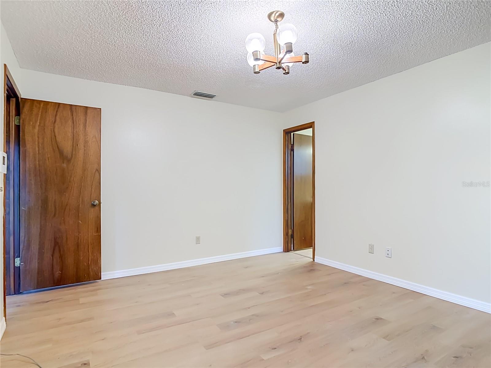 606 W Tall Pine Property Photo 29