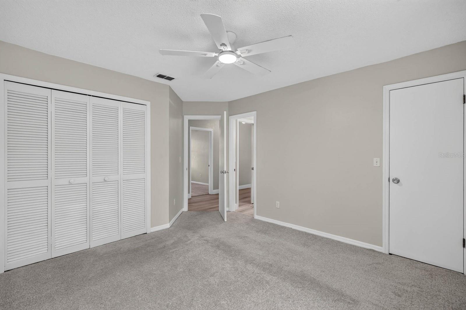 1122 Meditation Loop Property Photo 23