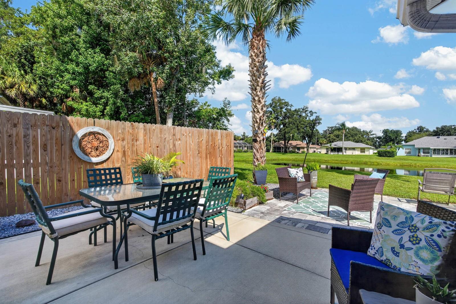 1122 Meditation Loop Property Photo 28