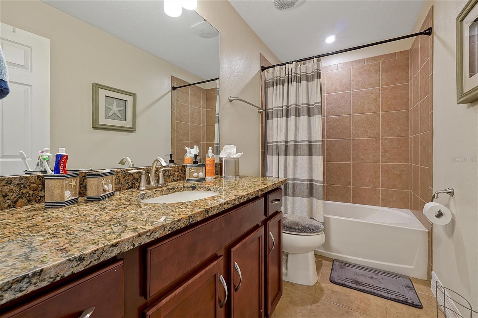 2155 Valencia Blossom St Property Photo 30
