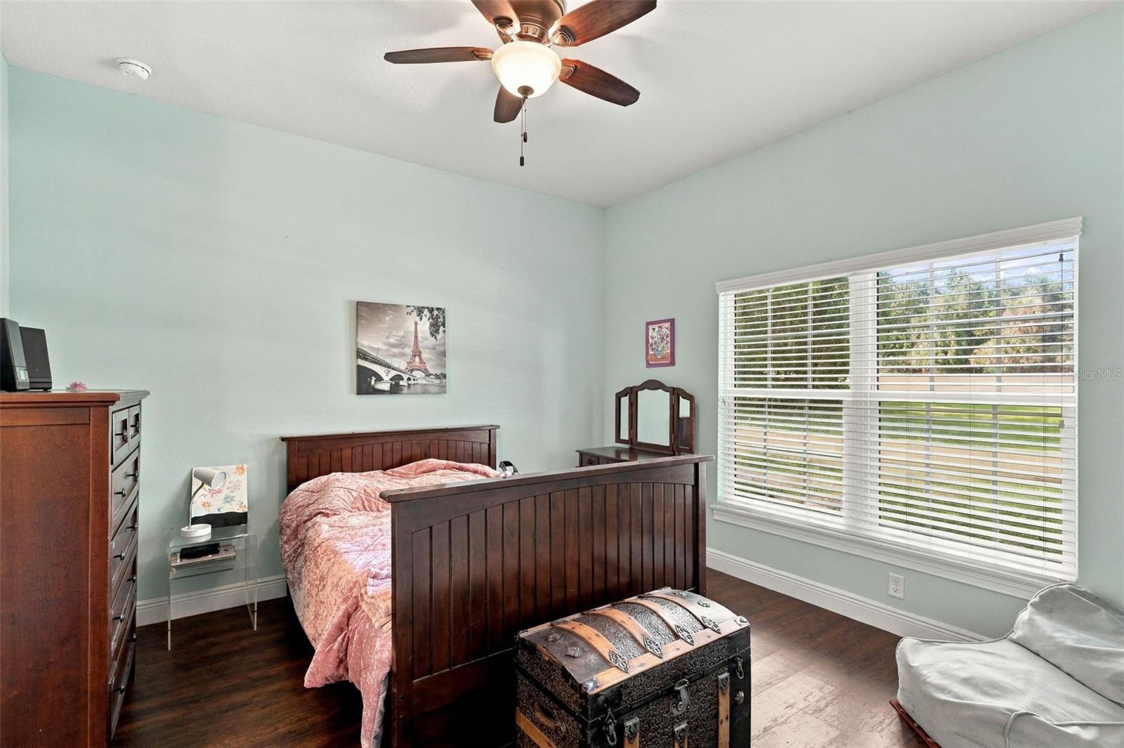 1806 Glenwood Oaks Ln Property Photo 20