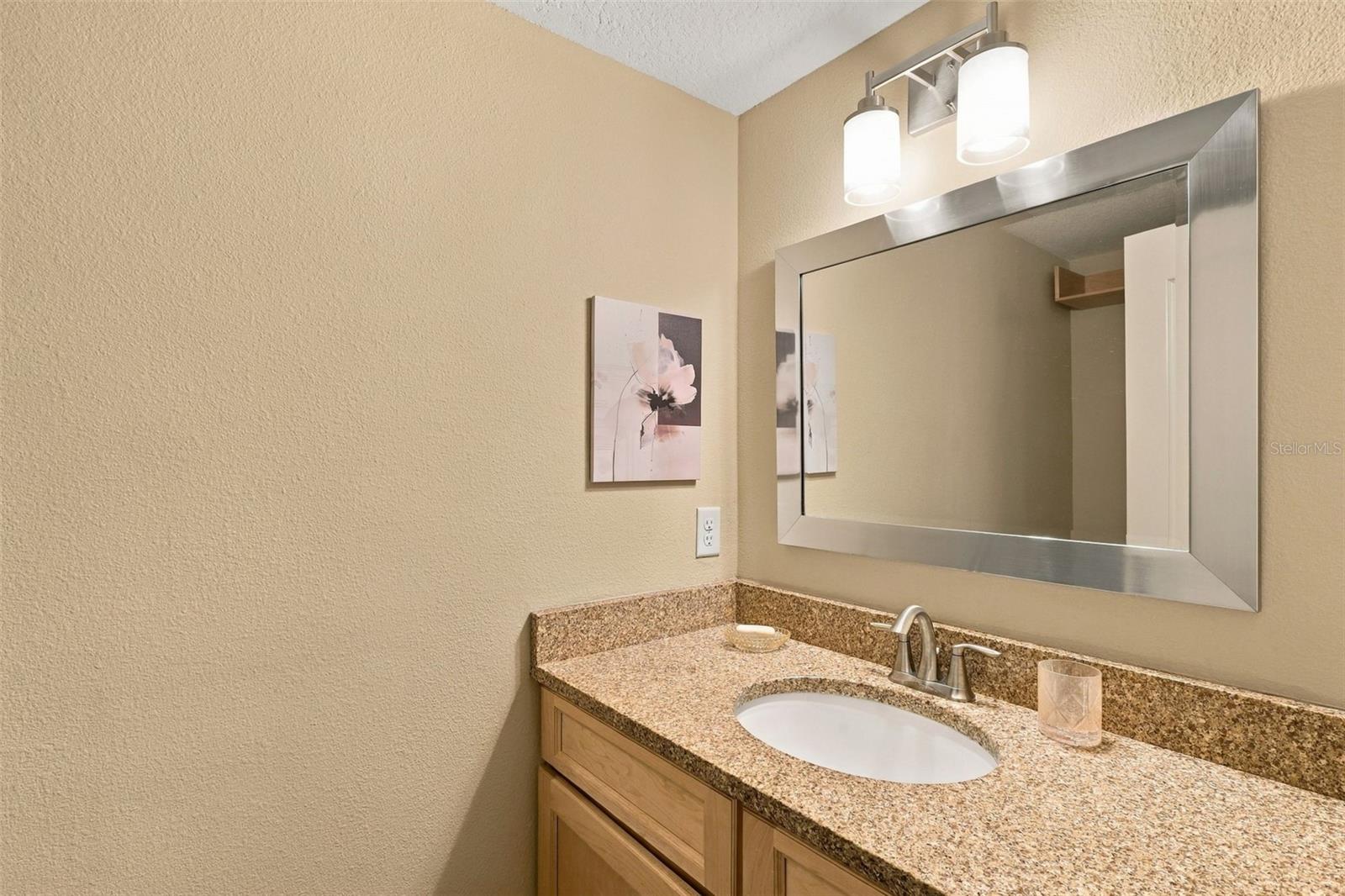 1806 Glenwood Oaks Ln Property Photo 22