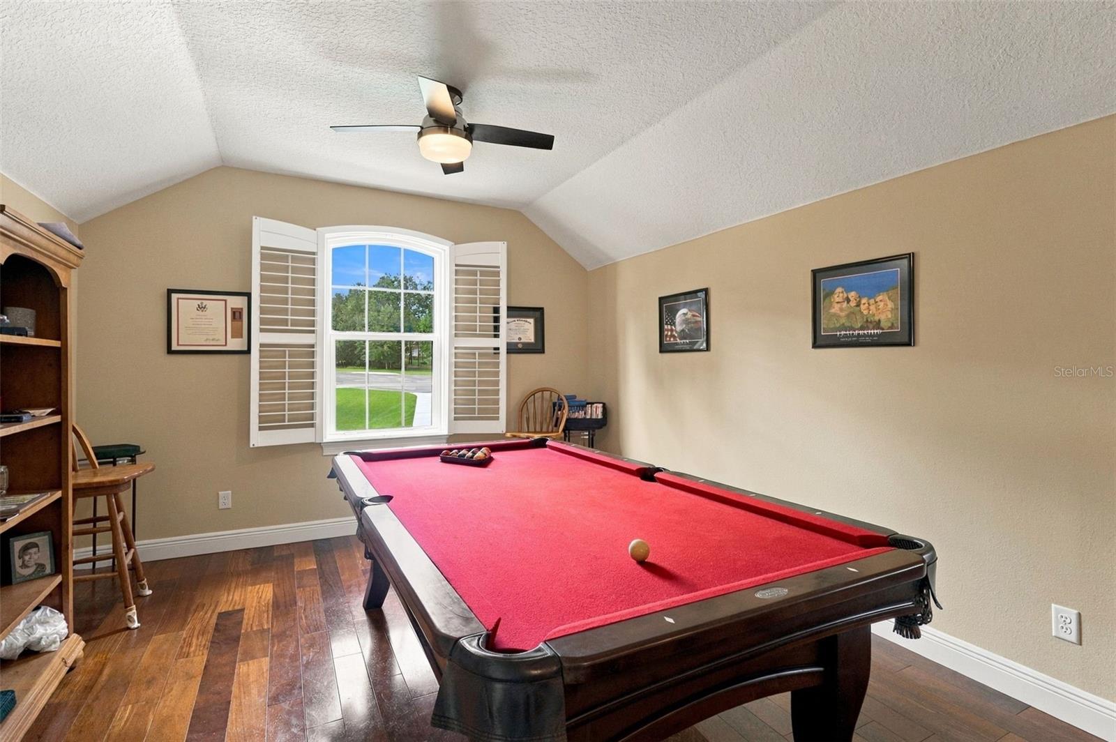 1806 Glenwood Oaks Ln Property Photo 23