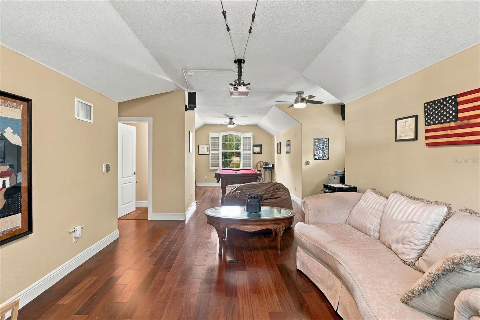 1806 Glenwood Oaks Ln Property Photo 24