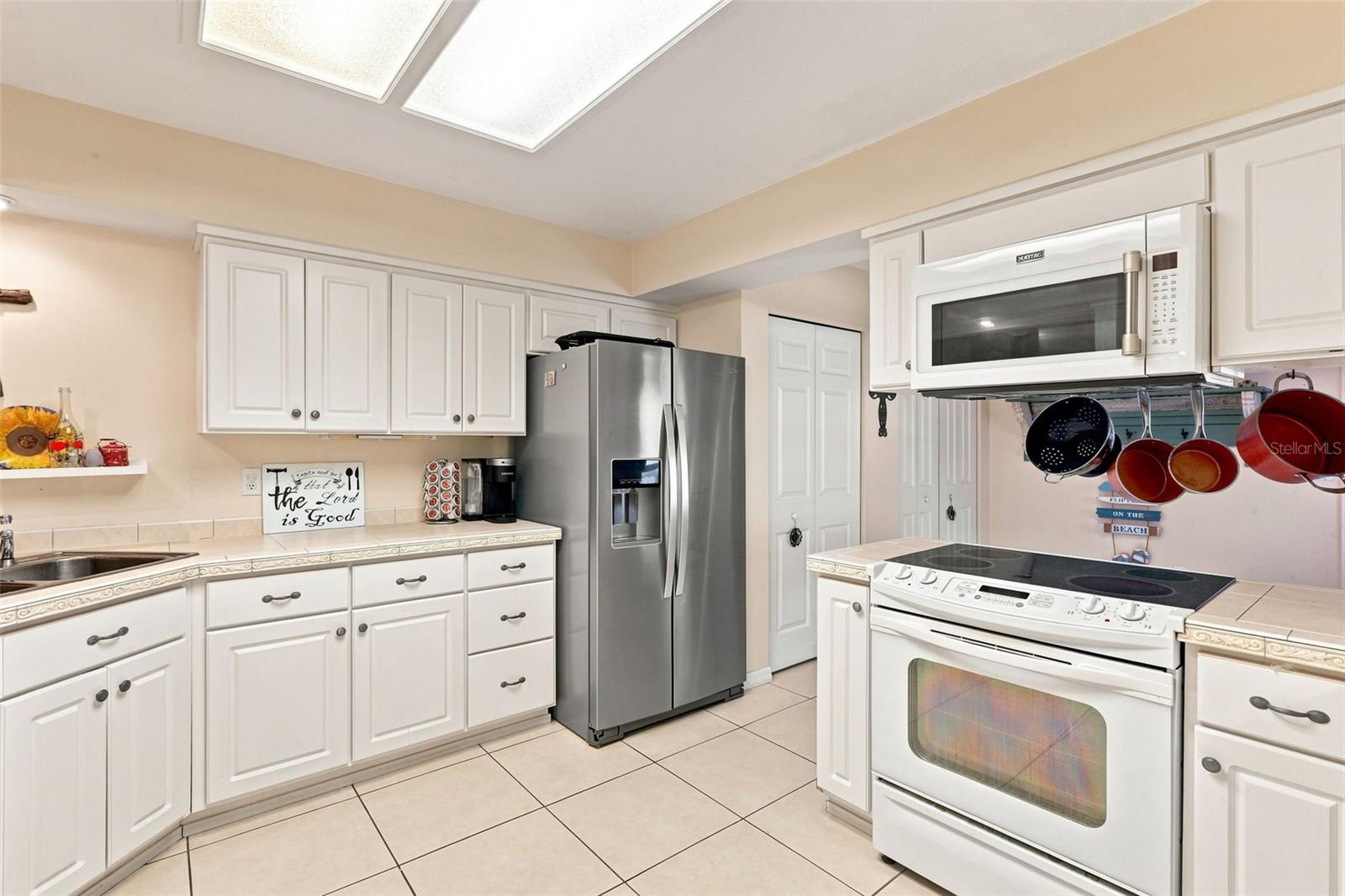 750 Old Treeline Trl Property Photo 8