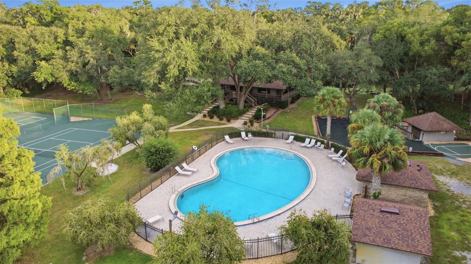 750 Old Treeline Trl Property Photo 69