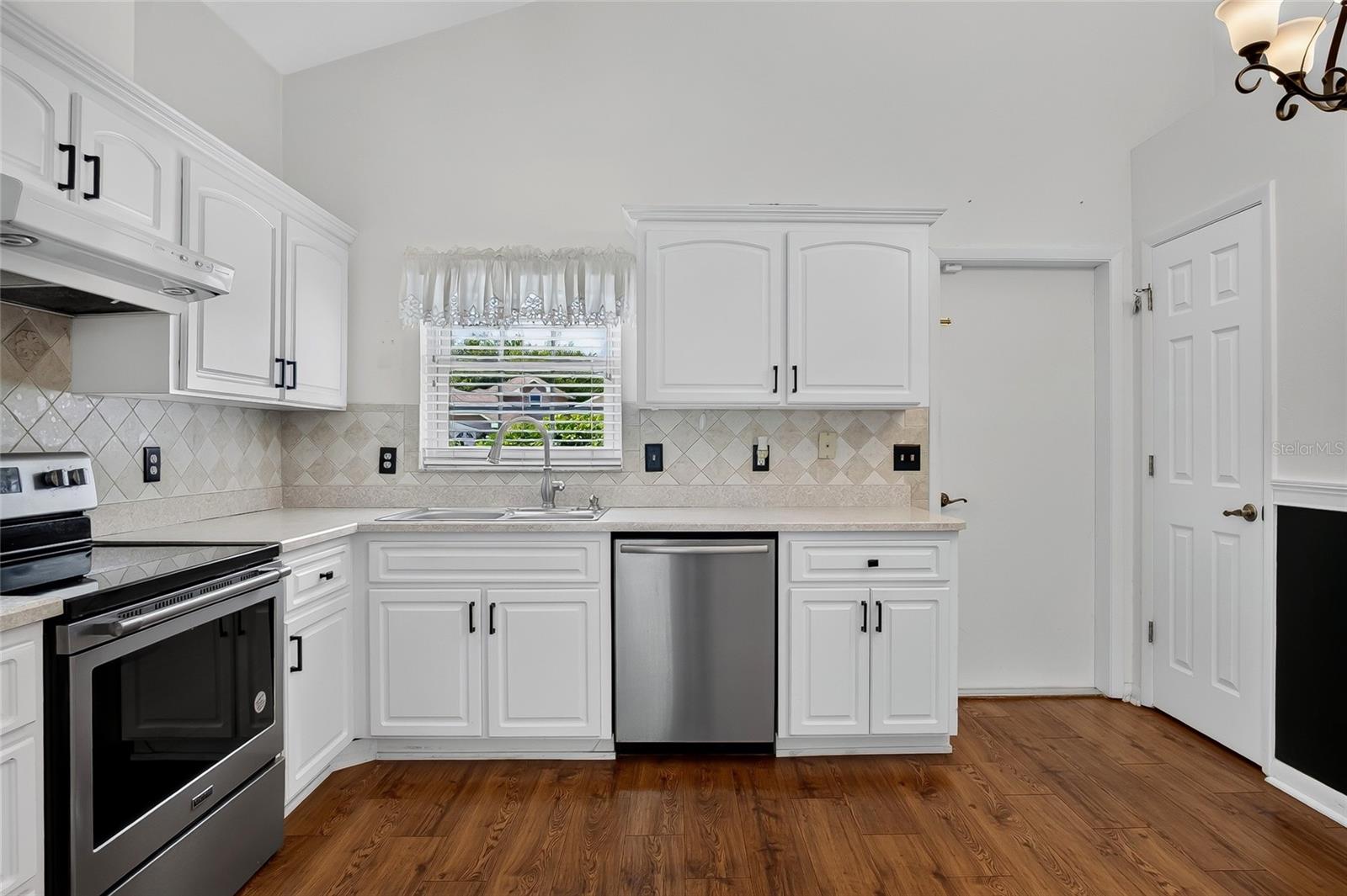 4597 Barnacle Dr Property Photo 14