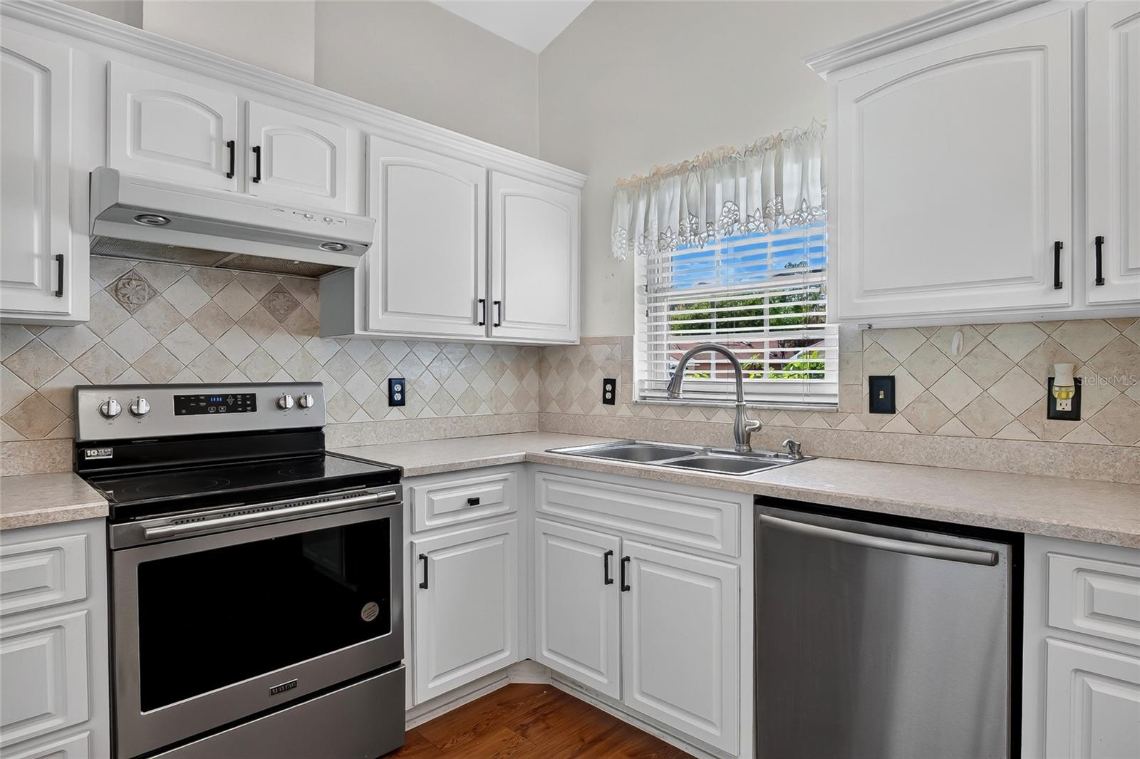 4597 Barnacle Dr Property Photo 16