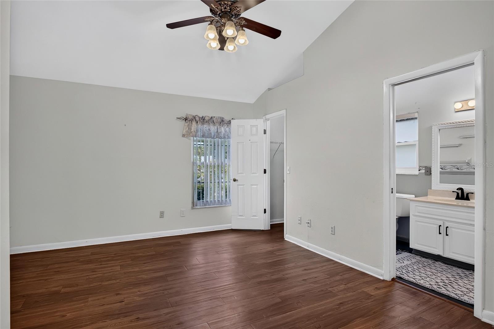4597 Barnacle Dr Property Photo 18