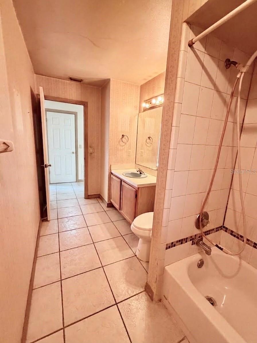 632 Fourwind St Property Photo 21