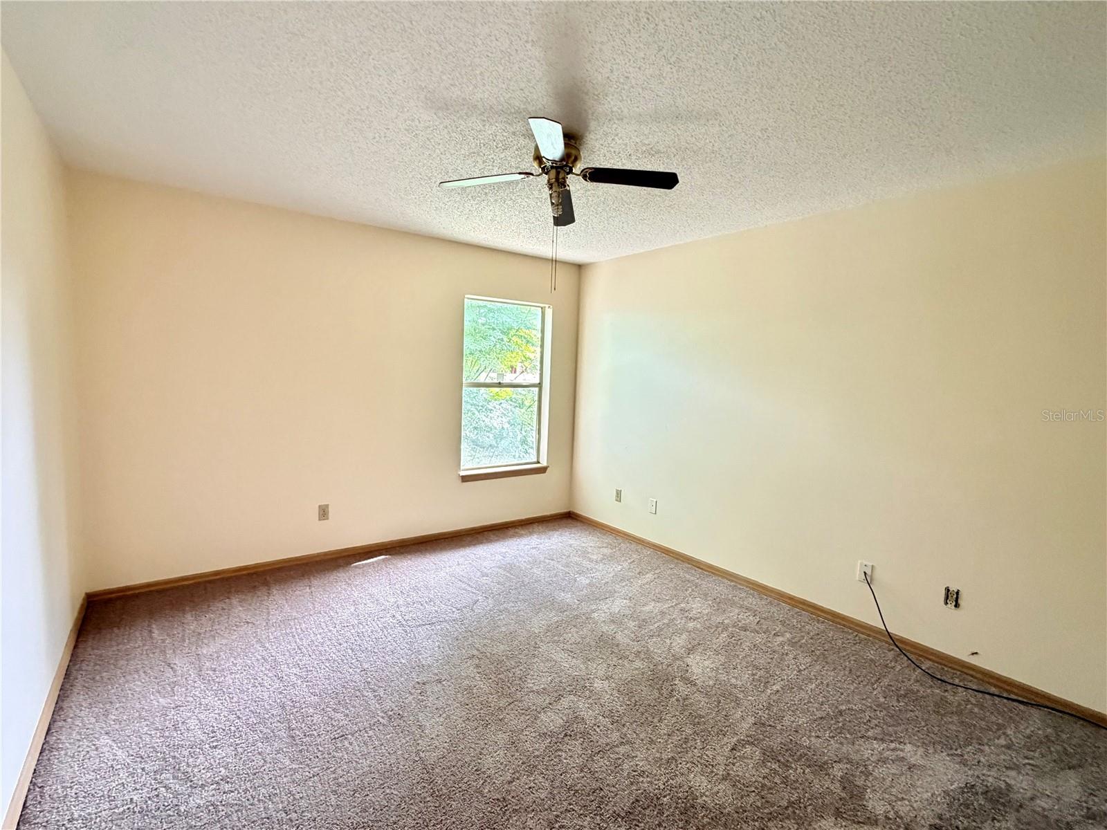 632 Fourwind St Property Photo 22