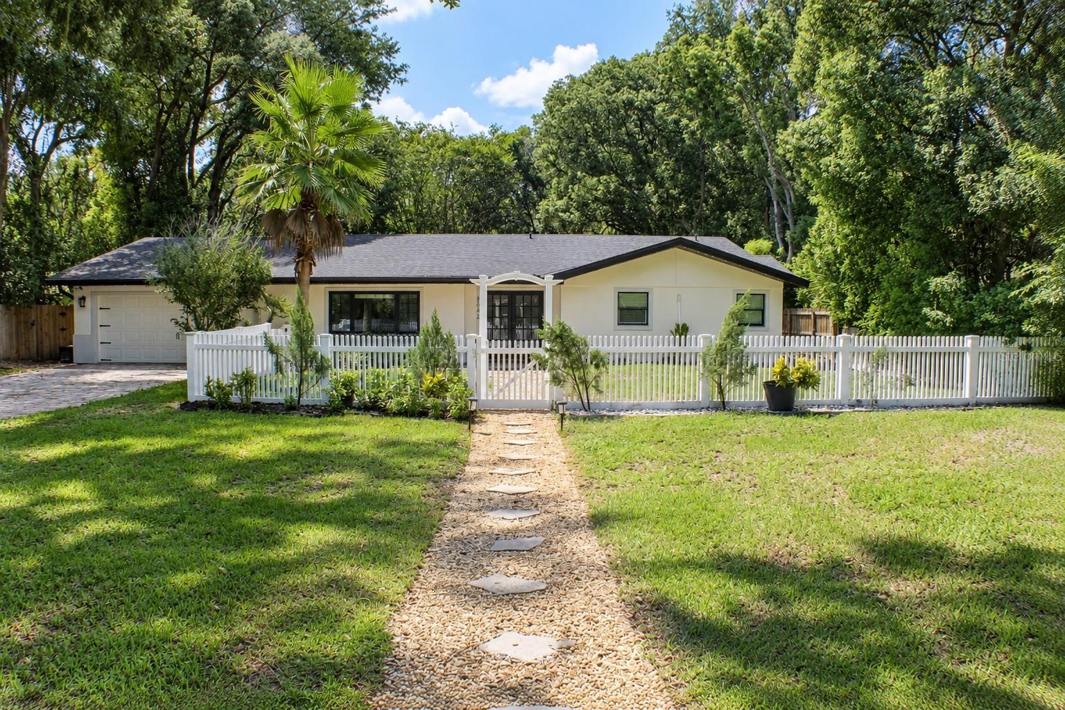 8042 Ridge Way Property Photo 2