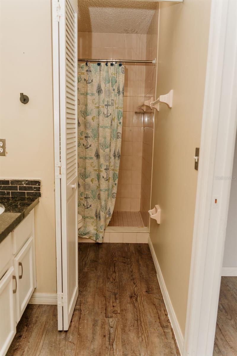 440 Berwick Cir #2 Property Photo 10
